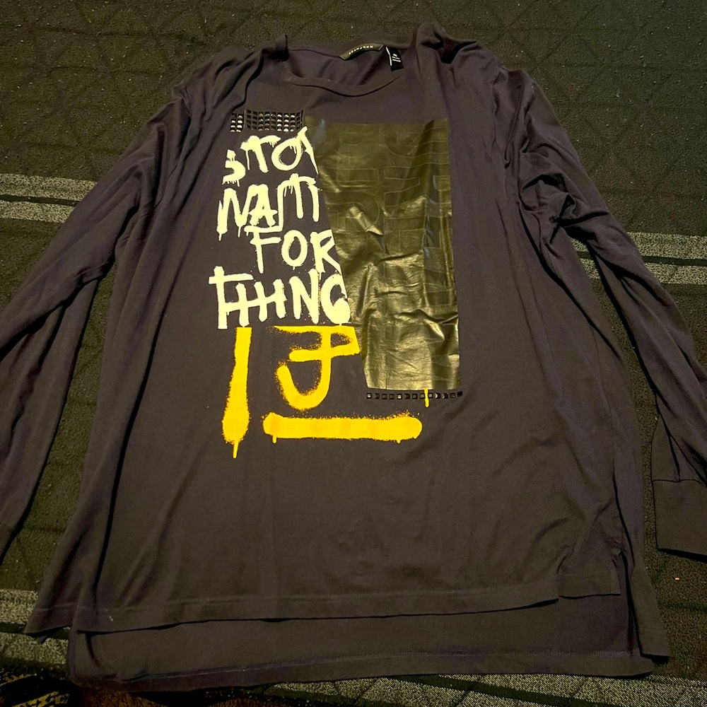 Long sleeve tee